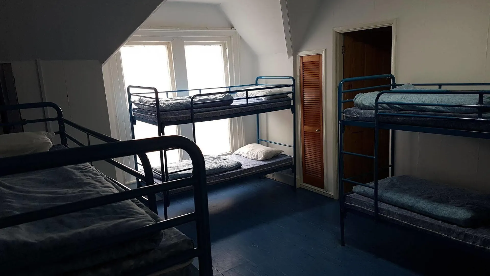 Sea View Hostel Brighton